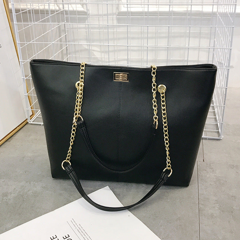 Chain shoulder bag handbag