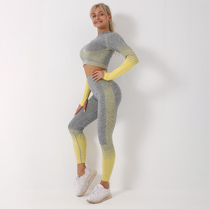 Seamless knitted yoga wear