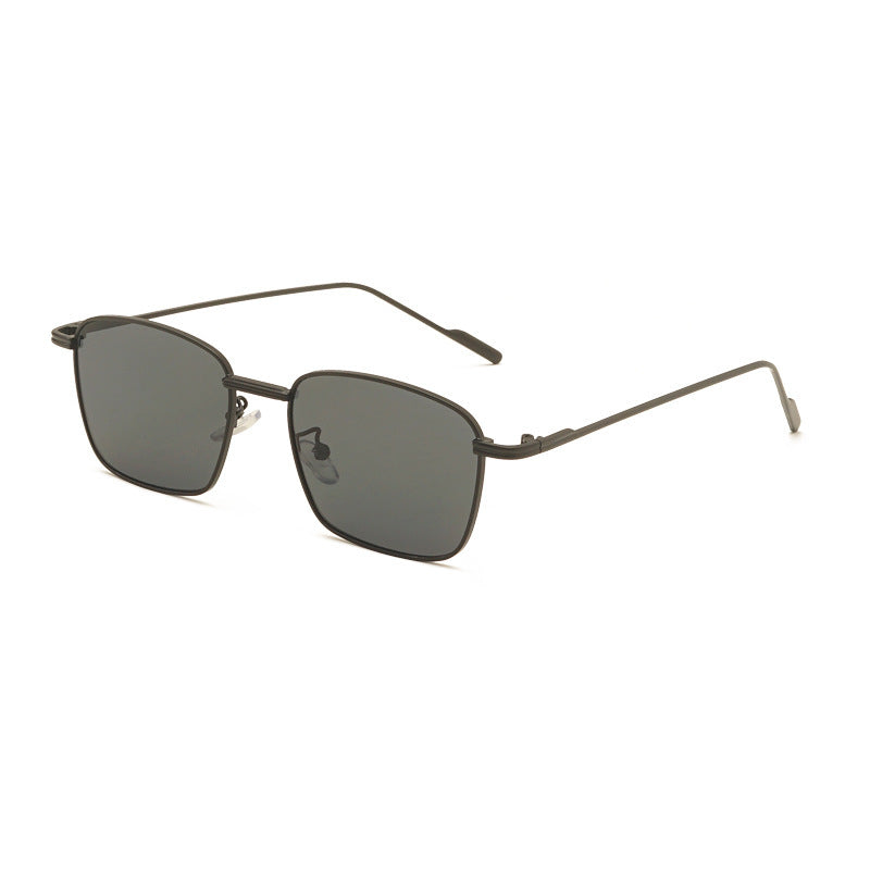 Metal Small Frame Fashionable Versatile Sunglasses