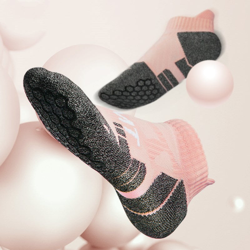 Wear resistant yoga training socks